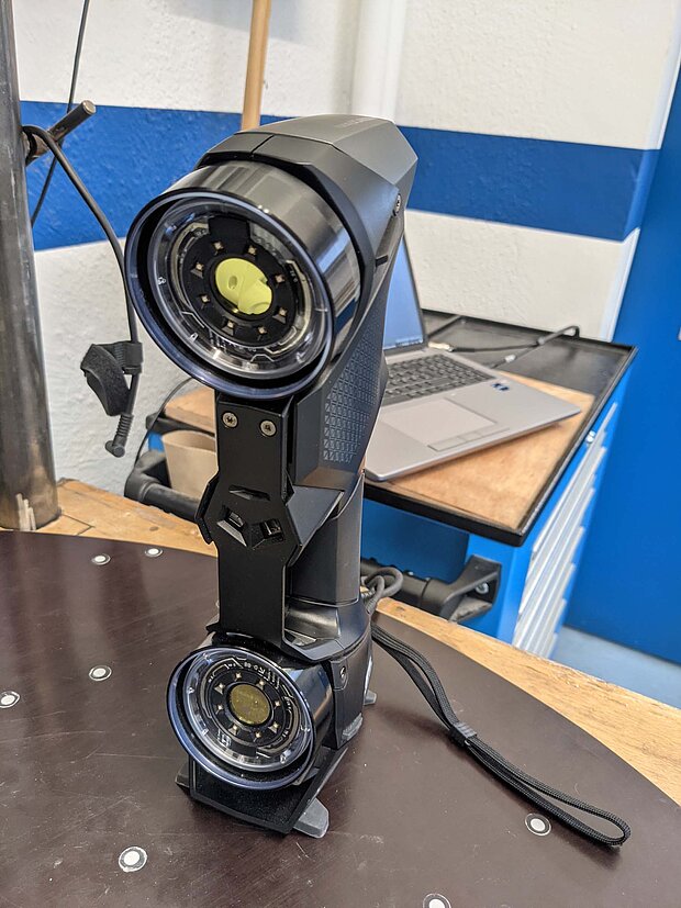HandySCAN 3D Black Series für optische Messungen bei metak